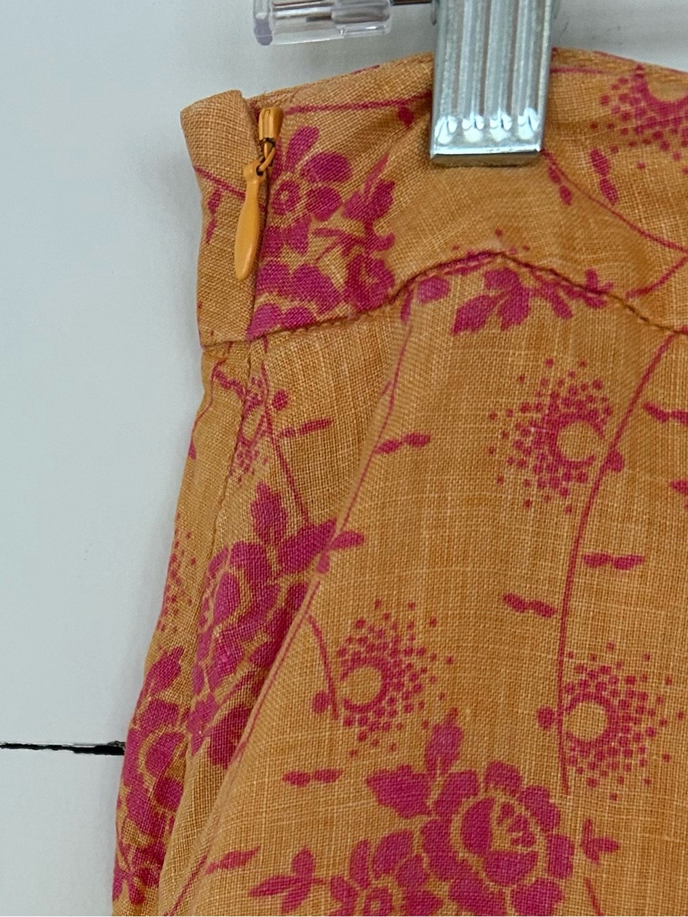 GAP Yellow Cotton Skirt with Pink Floral Print, size 4 - Picture 3 of 3